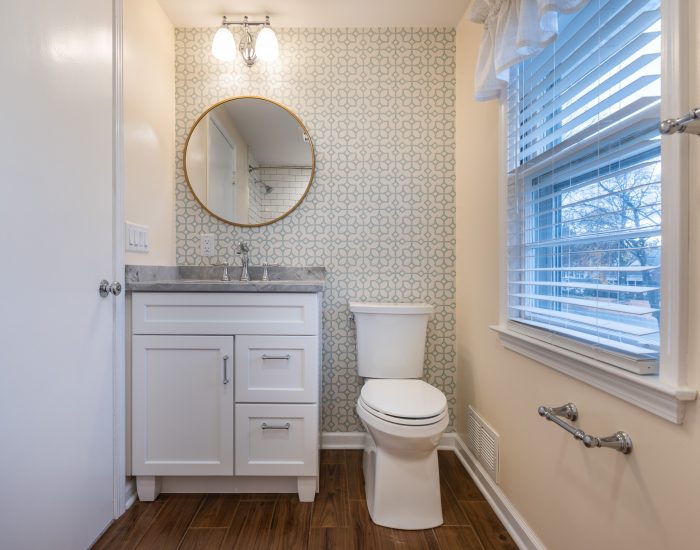 bathroom remodel with patterned wall