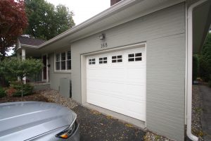 close up of garage on home in NY